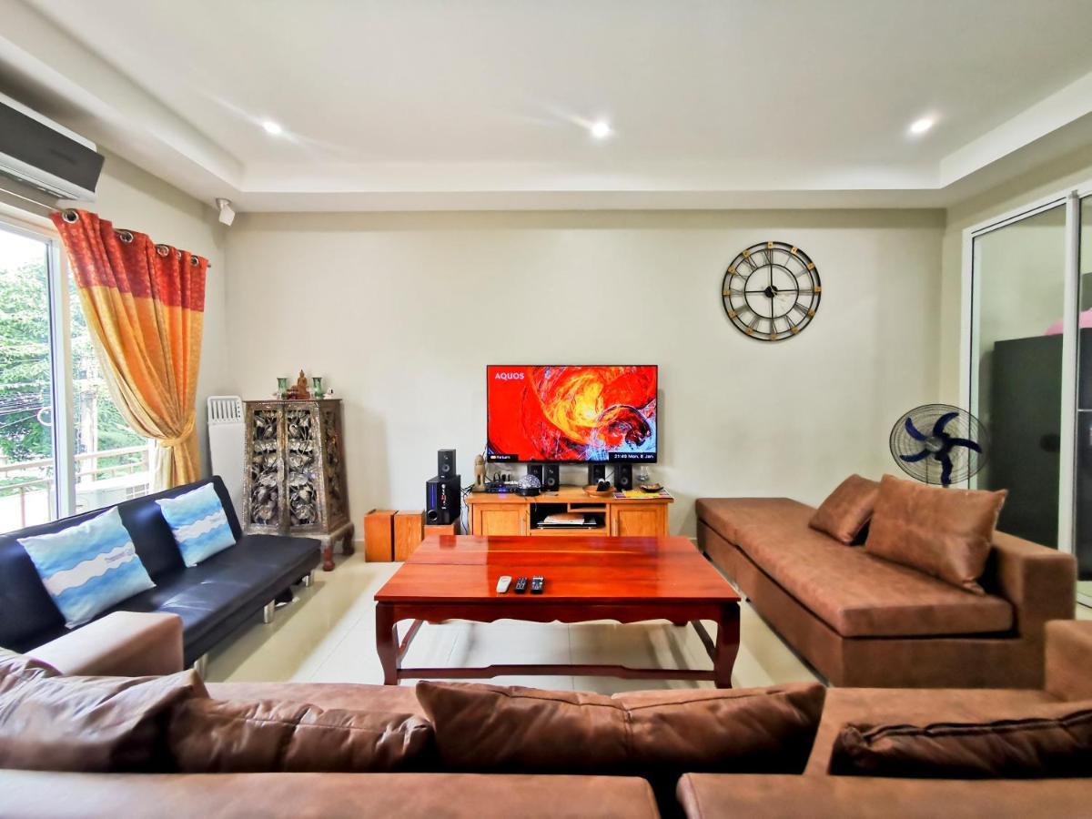 Thepprasit Cosy Praia de Jomtien Exterior foto