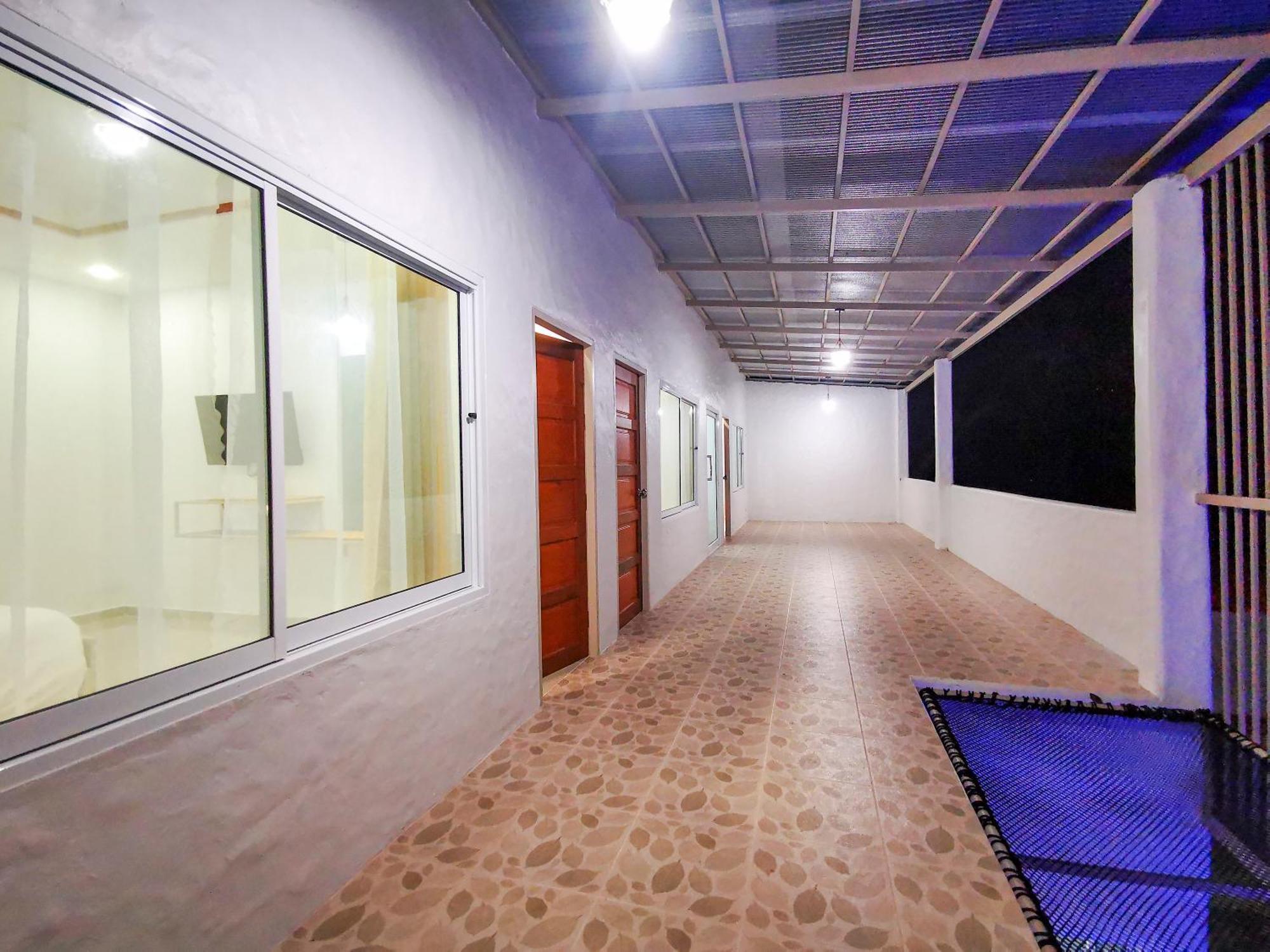 Thepprasit Cosy Praia de Jomtien Exterior foto