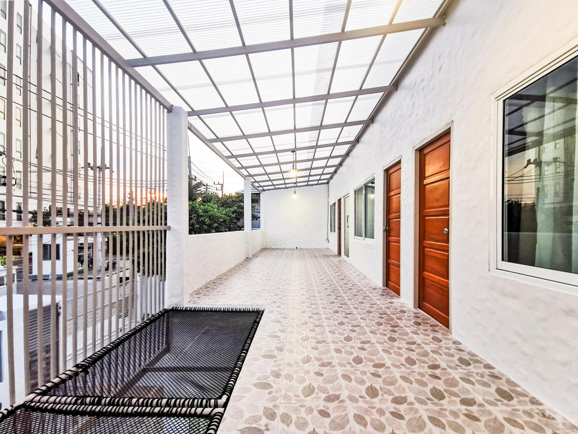 Thepprasit Cosy Praia de Jomtien Exterior foto